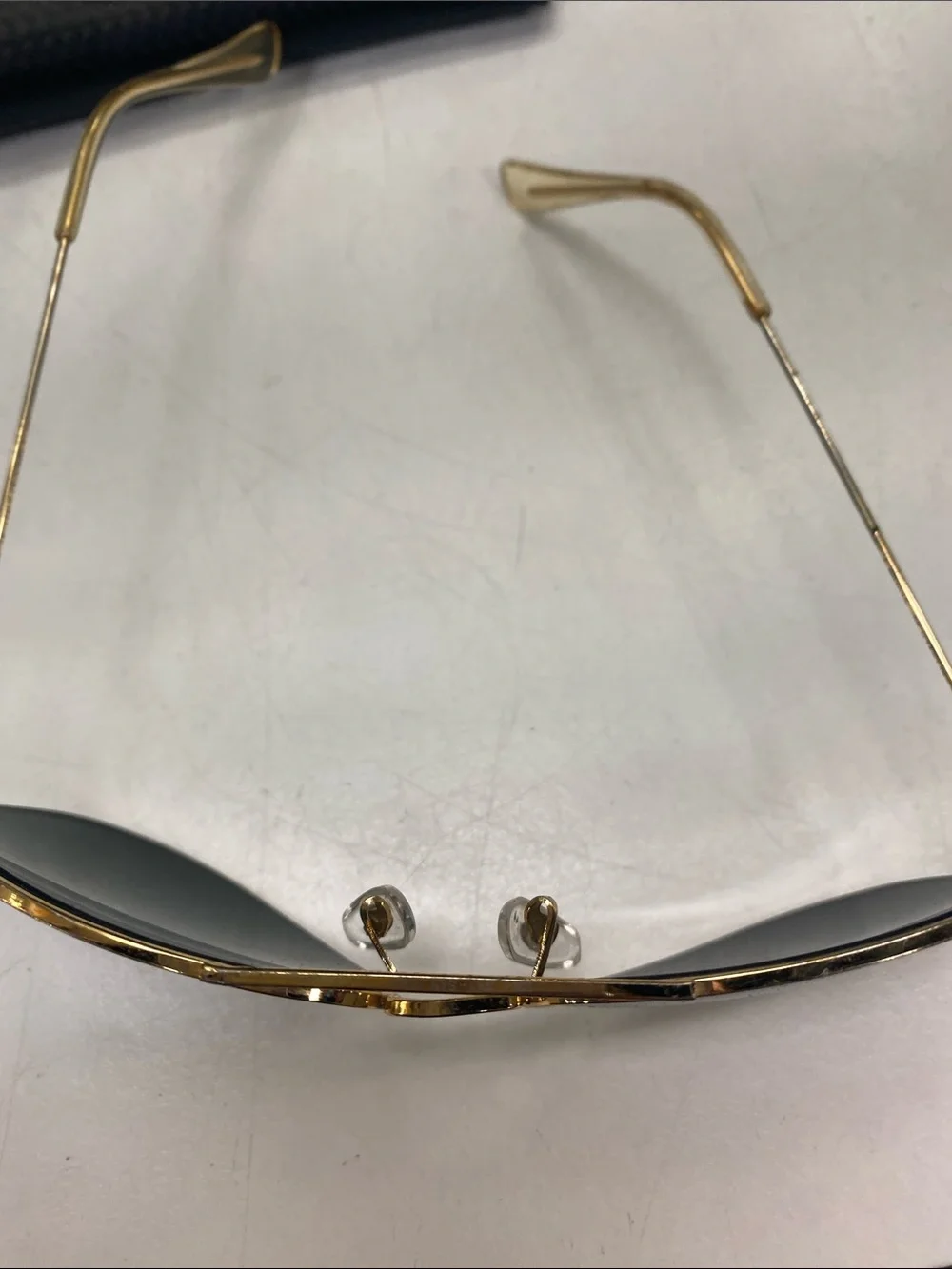 Ray-Ban Men’s Gold Aviator Sunglasses with Green Lenses